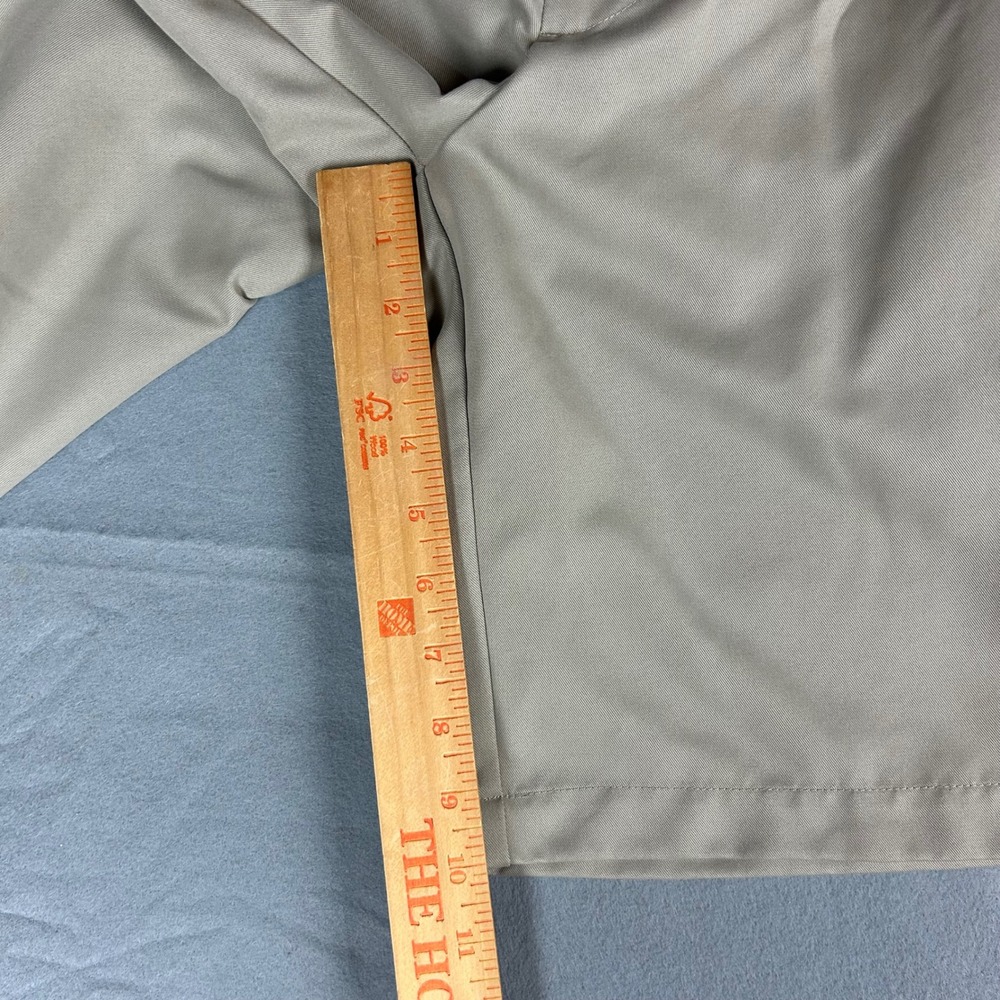 Greg Norman for Tasso Elba Golf Shorts Men 34 Tan Performance Flat Front Khaki - Picture 7 of 10